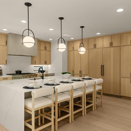 14-web-or-mls-615-617-13th-ave-w