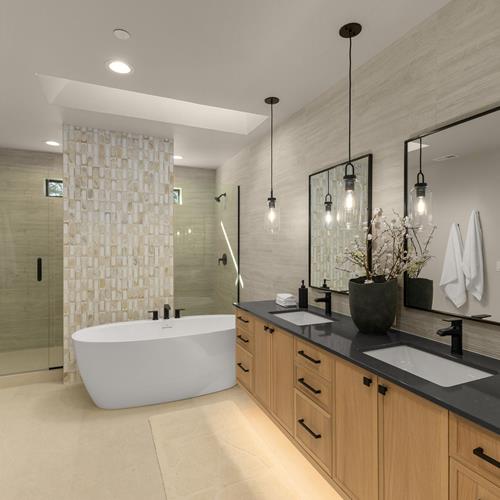 25-web-or-mls-615-617-13th-ave-w