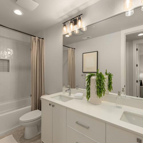 31-web-or-mls-615-617-13th-ave-w