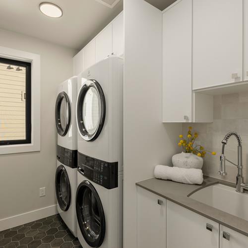 19-web-or-mls-621-13th-ave-w