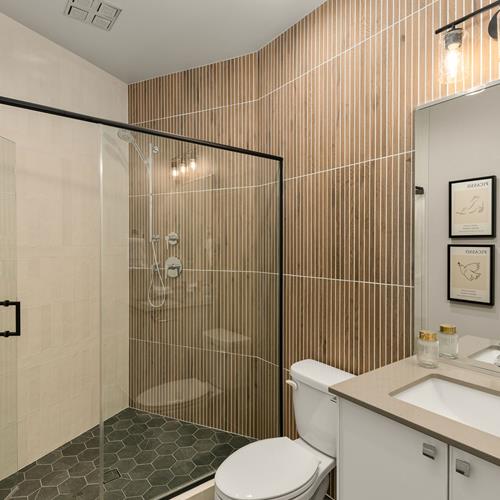 22-web-or-mls-621-13th-ave-w