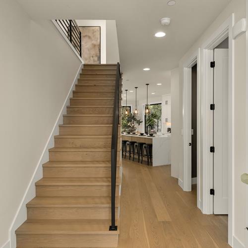 5-web-or-mls-621-13th-ave-w